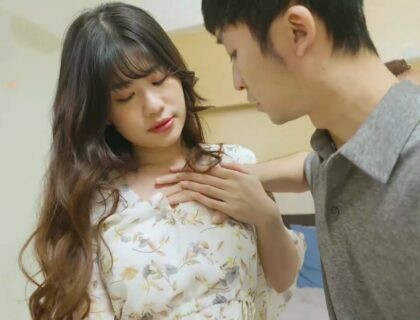 Lén lút cùng người mẹ kế xinh đẹp Li Yunxi Lén lút cùng người mẹ kế xinh đẹp Li Yunxi